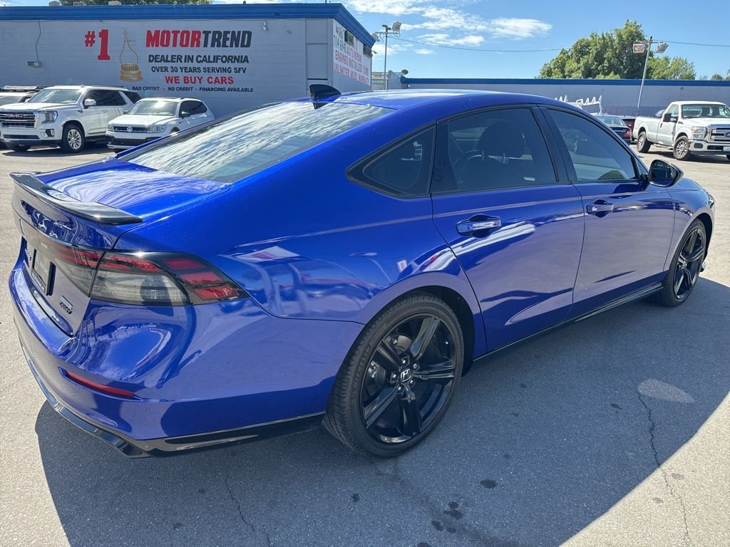 Used 2024 Blue Honda Sport-L image 4