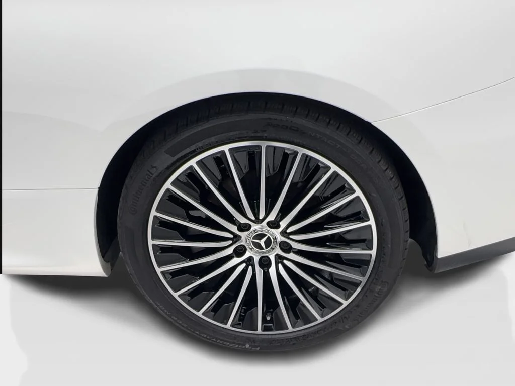 Used 2025 White Mercedes-Benz CLE 300 image 12