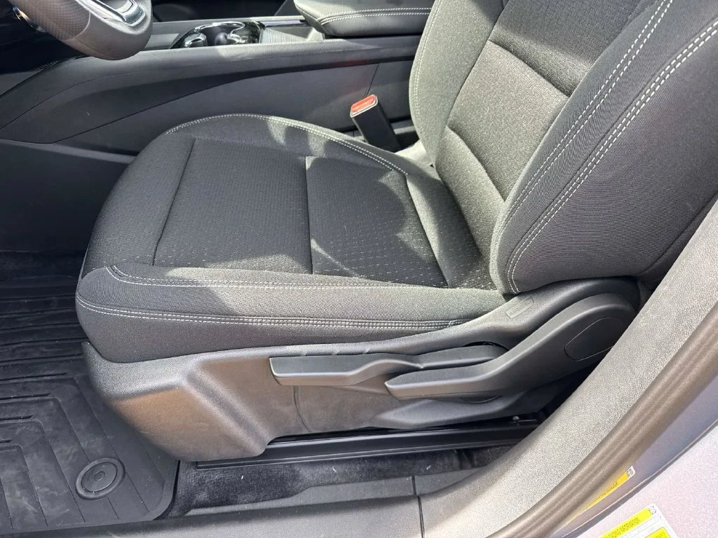 2025 Chevrolet Blazer EV LT - Photo 30