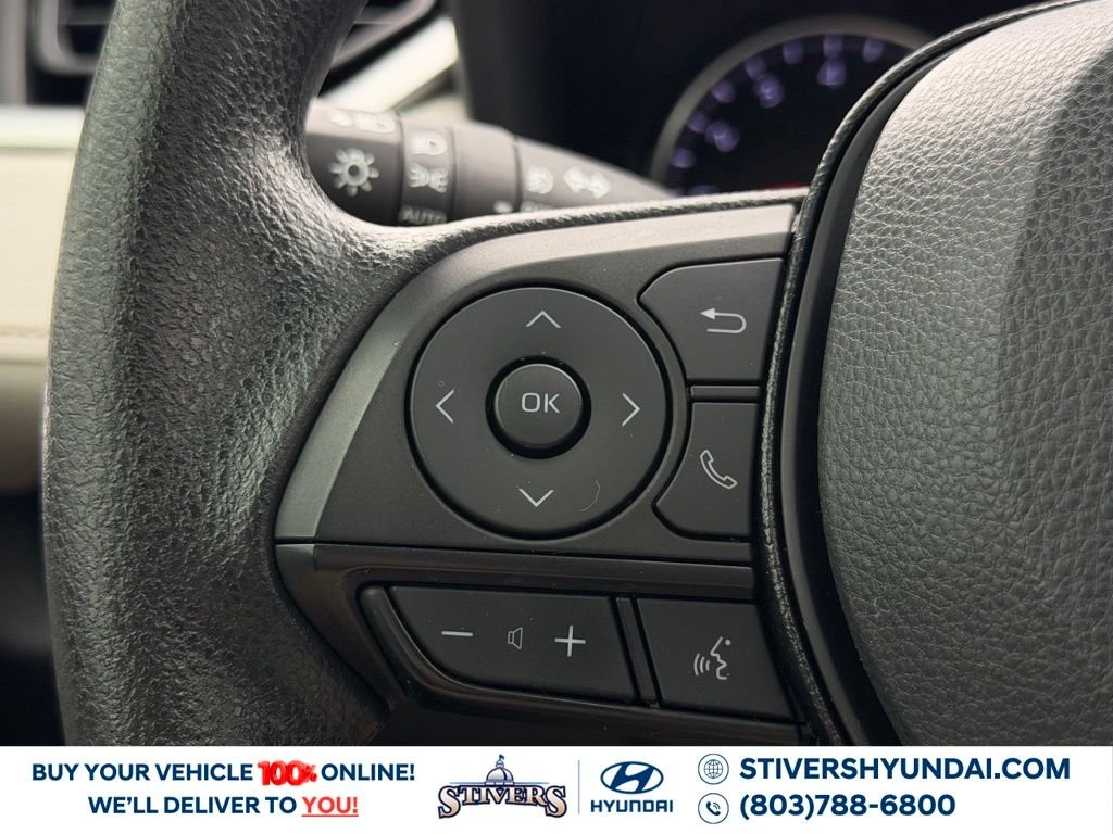 2021 Toyota RAV4 XLE - Photo 30