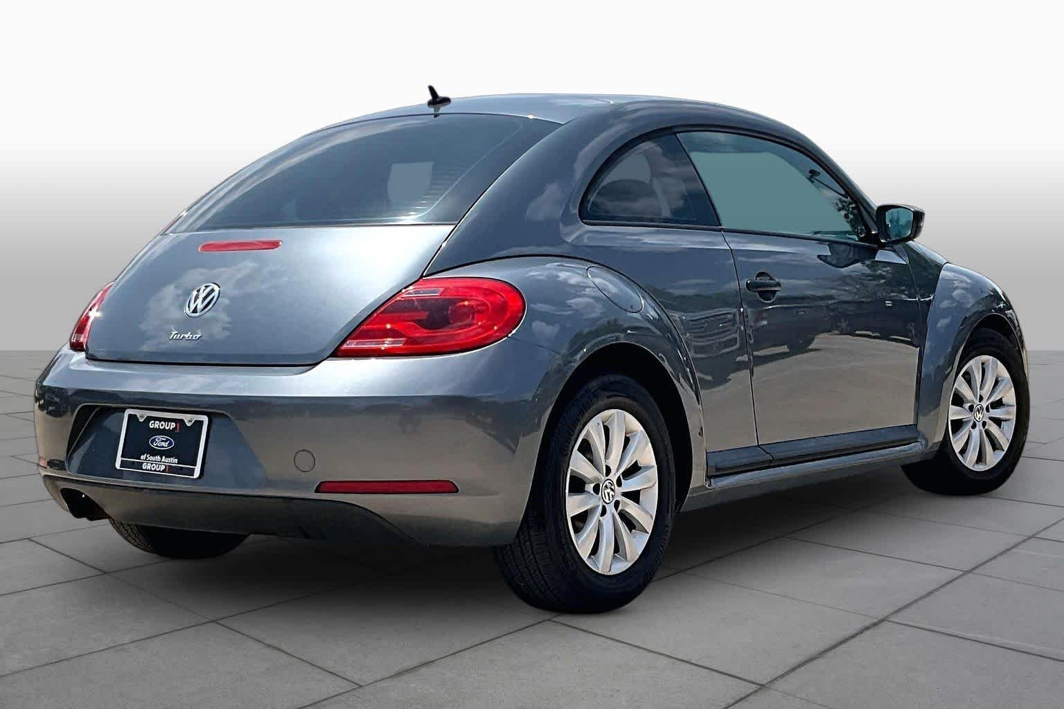 Used 2016 Platinum Gray Metallic Volkswagen 1.8T Fleet Edition image 13