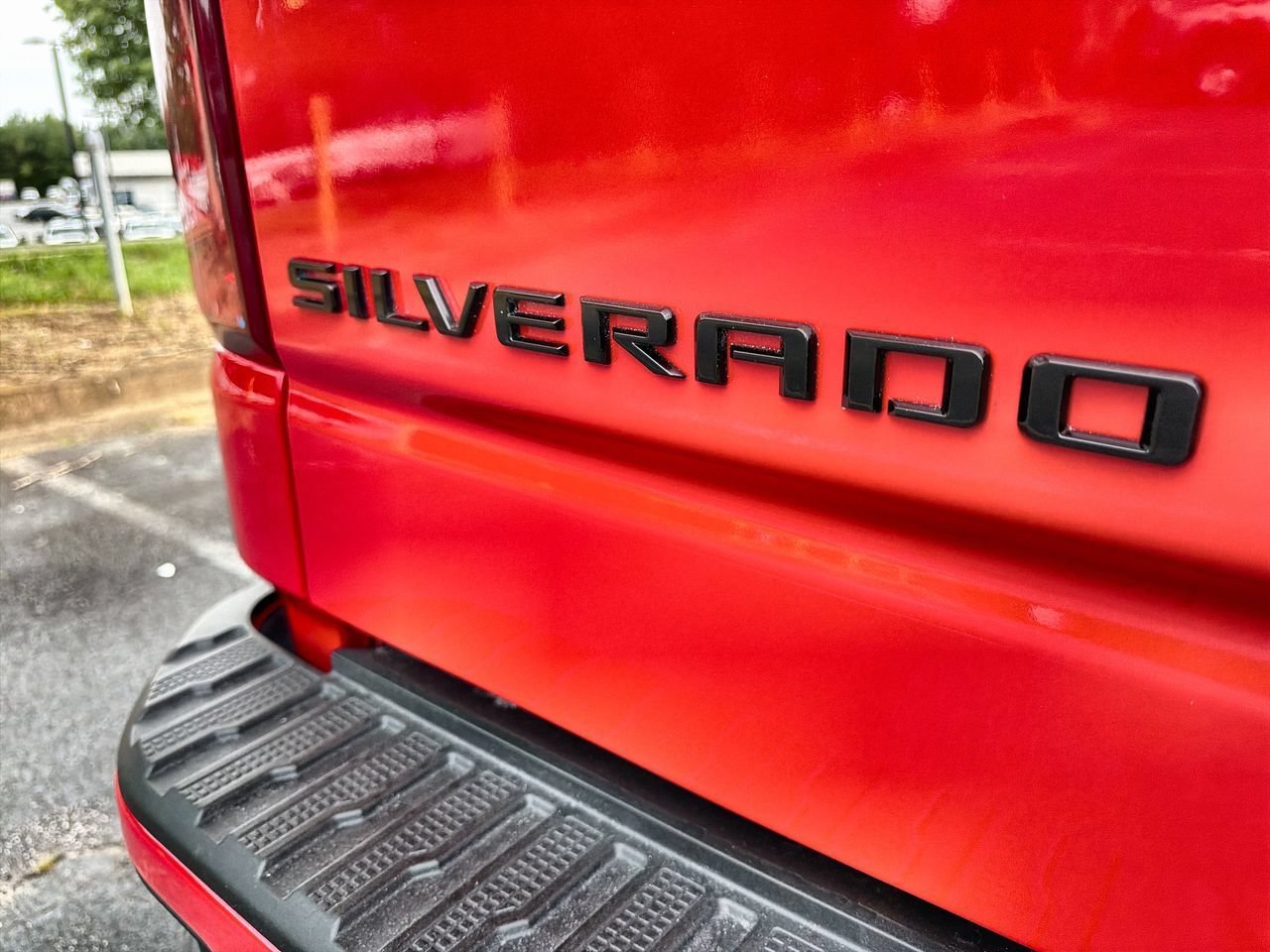 Used 2023 Red Hot Chevrolet RST image 27