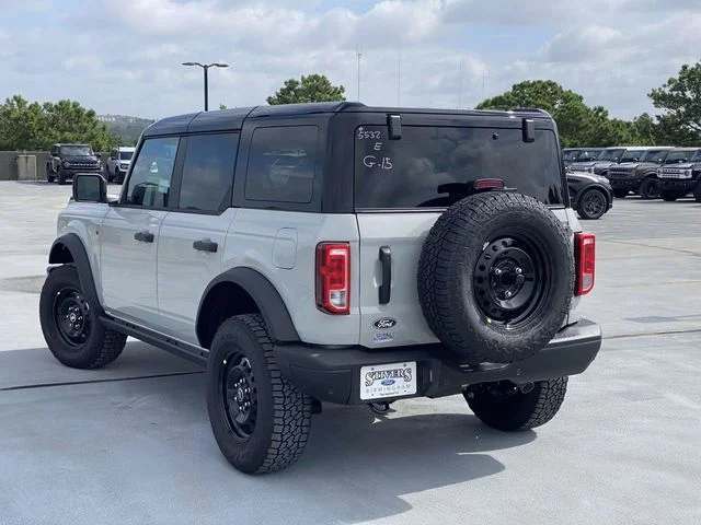 New 2026 White Ford Big Bend image 17