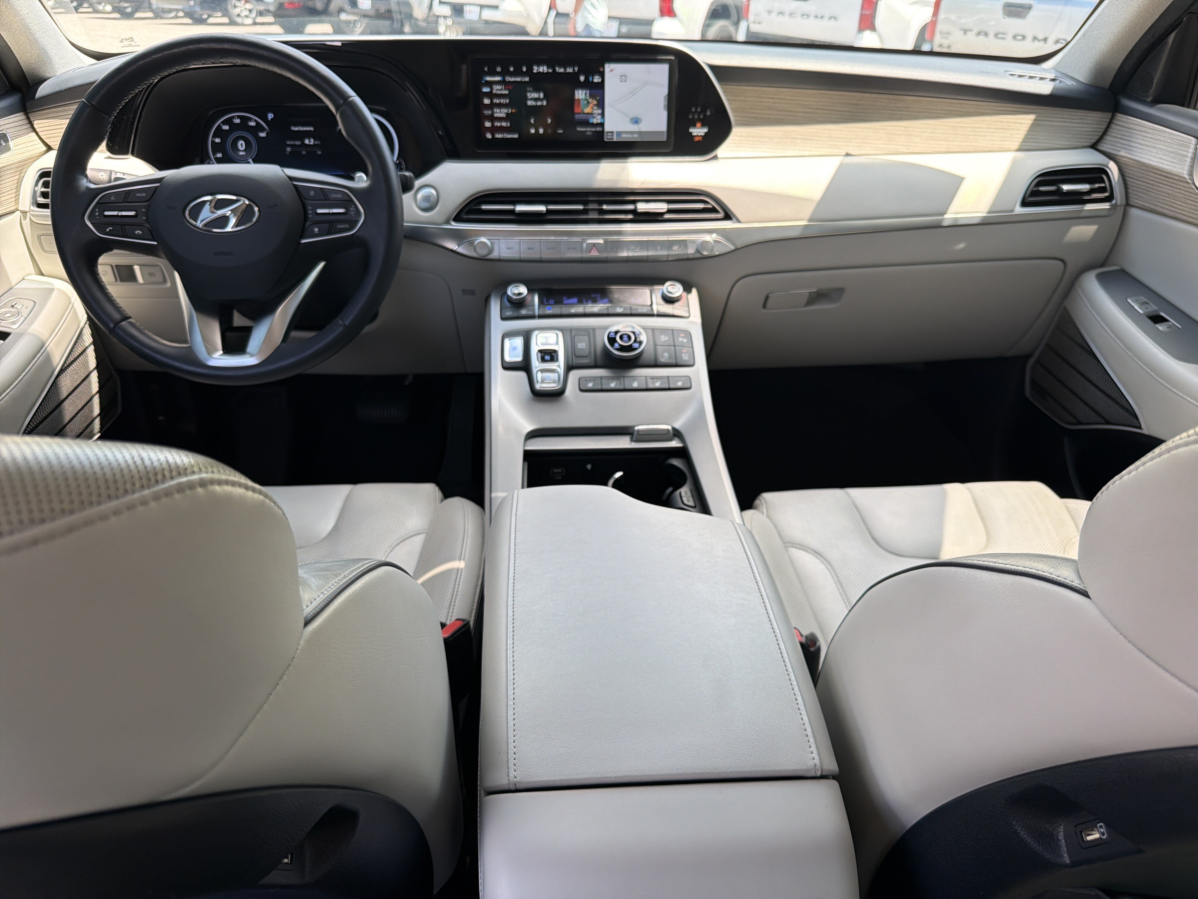 Used 2021 Steel Graphite Hyundai Limited image 4