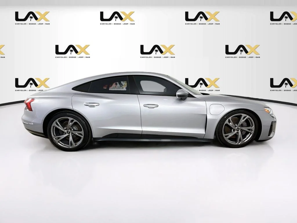 Used 2022 Silver Audi Premium Plus image 8