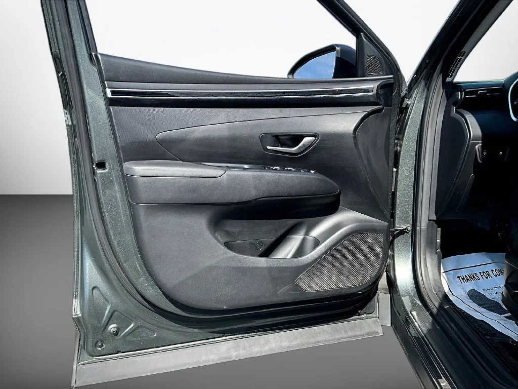 Used 2022 Gray Hyundai SEL image 23