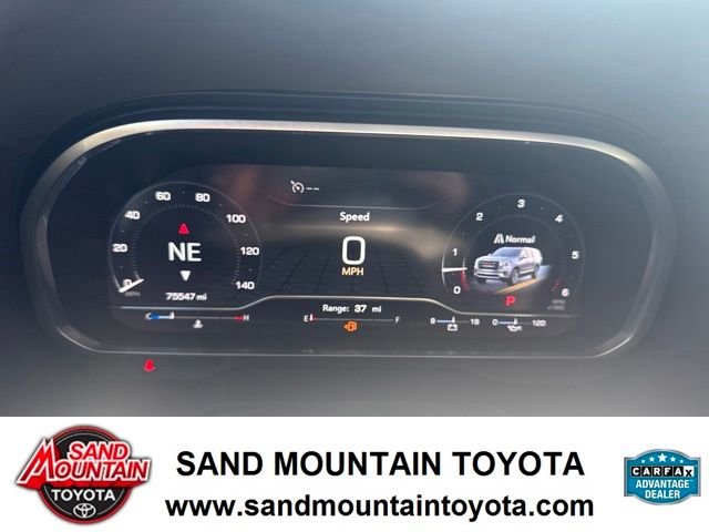 Used 2023 White GMC SLT image 19