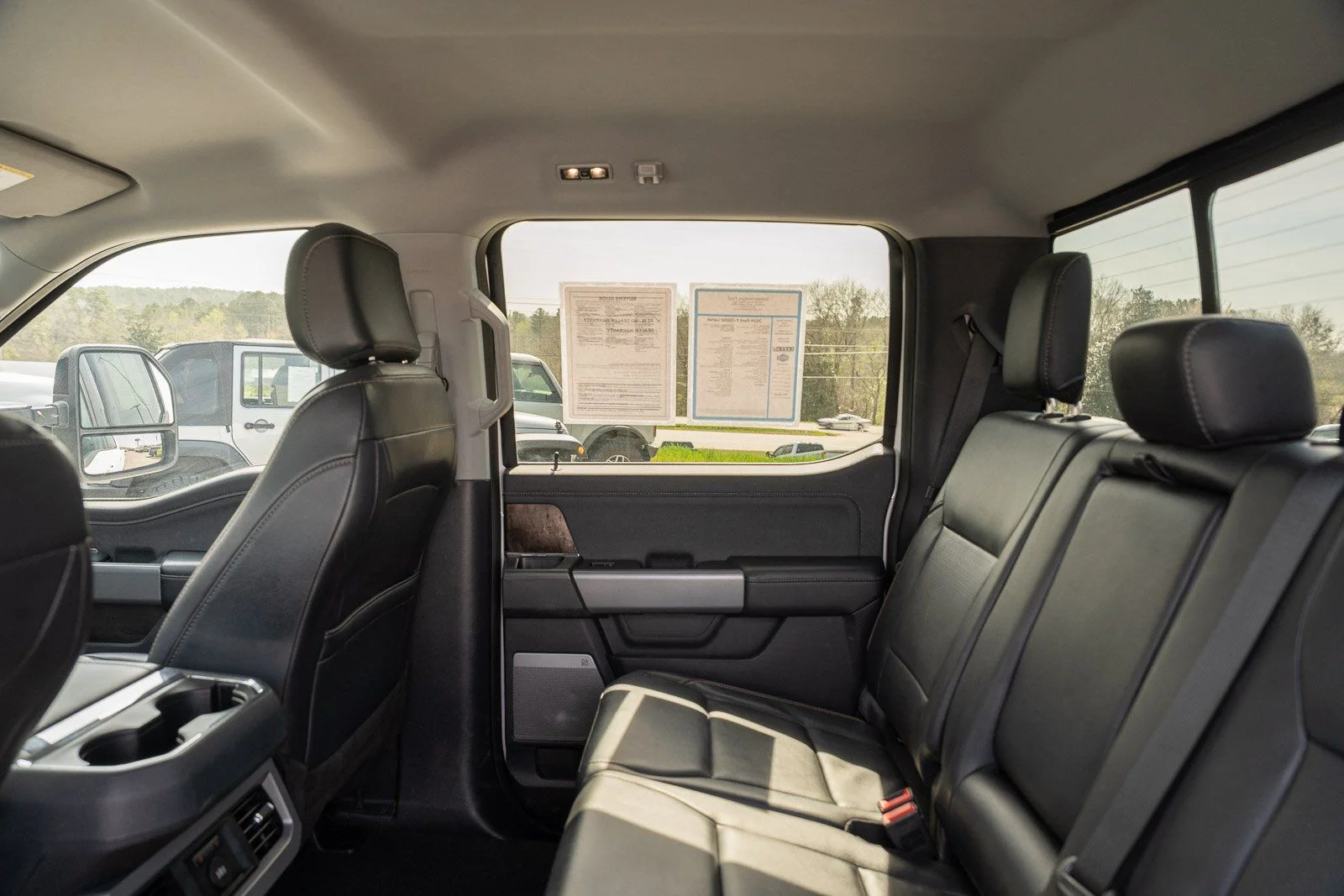 Used 2024 White Ford Lariat image 19