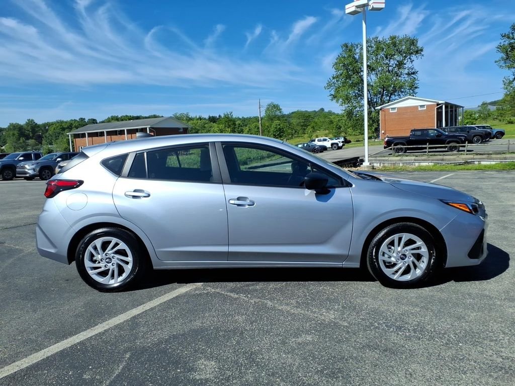 Used 2025 Ice Silver Metallic Subaru Base image 3