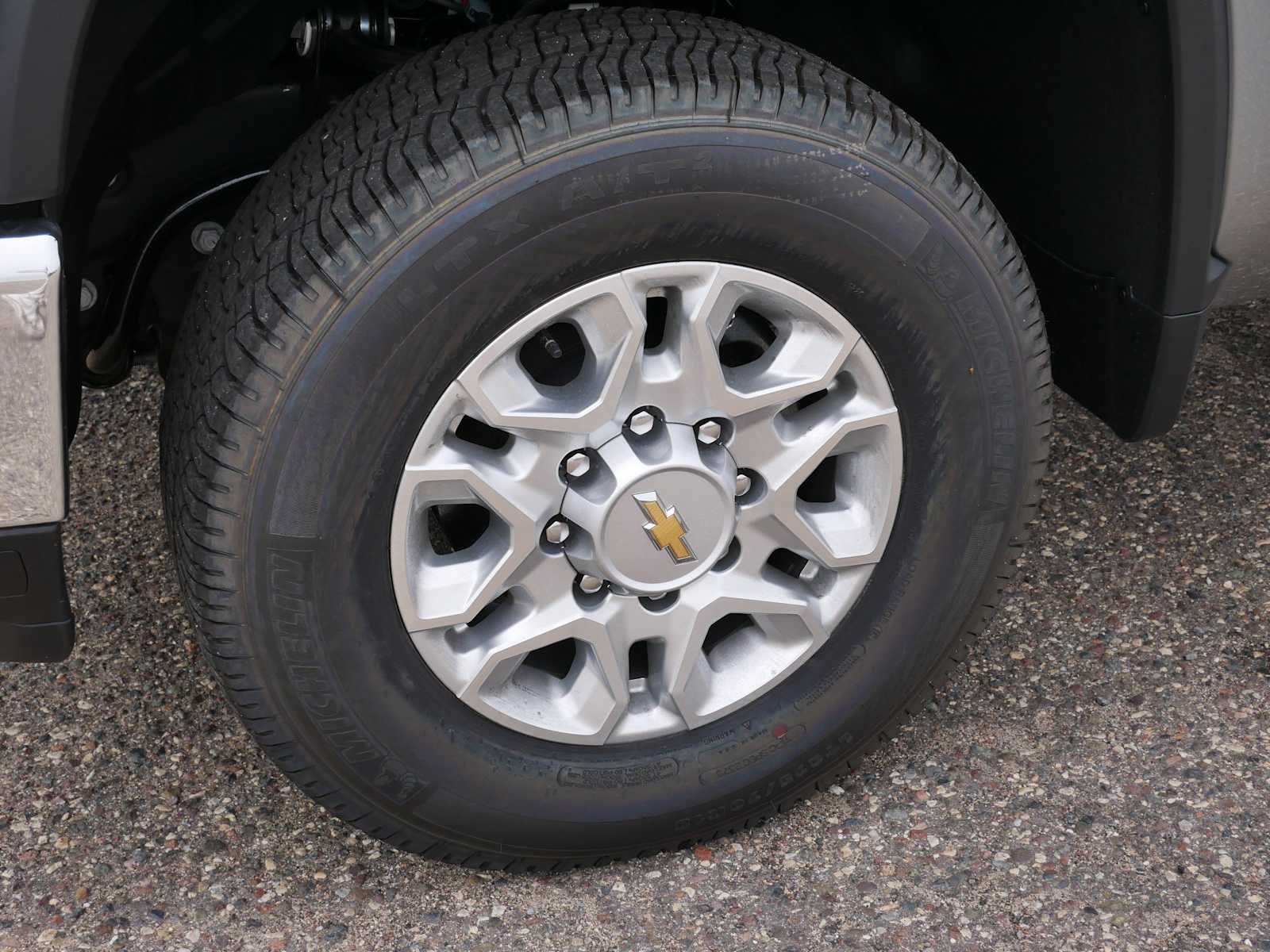 2026 Chevrolet Silverado 2500 HD LT - Photo 9