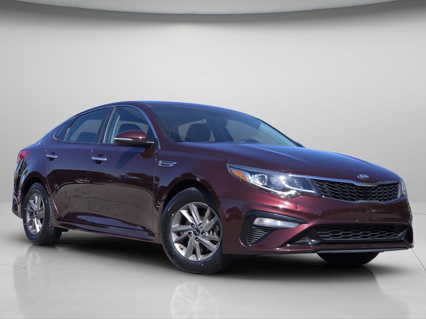 Used 2020 Kia Optima LX with VIN 5XXGT4L32LG410062 for sale in Bountiful, UT
