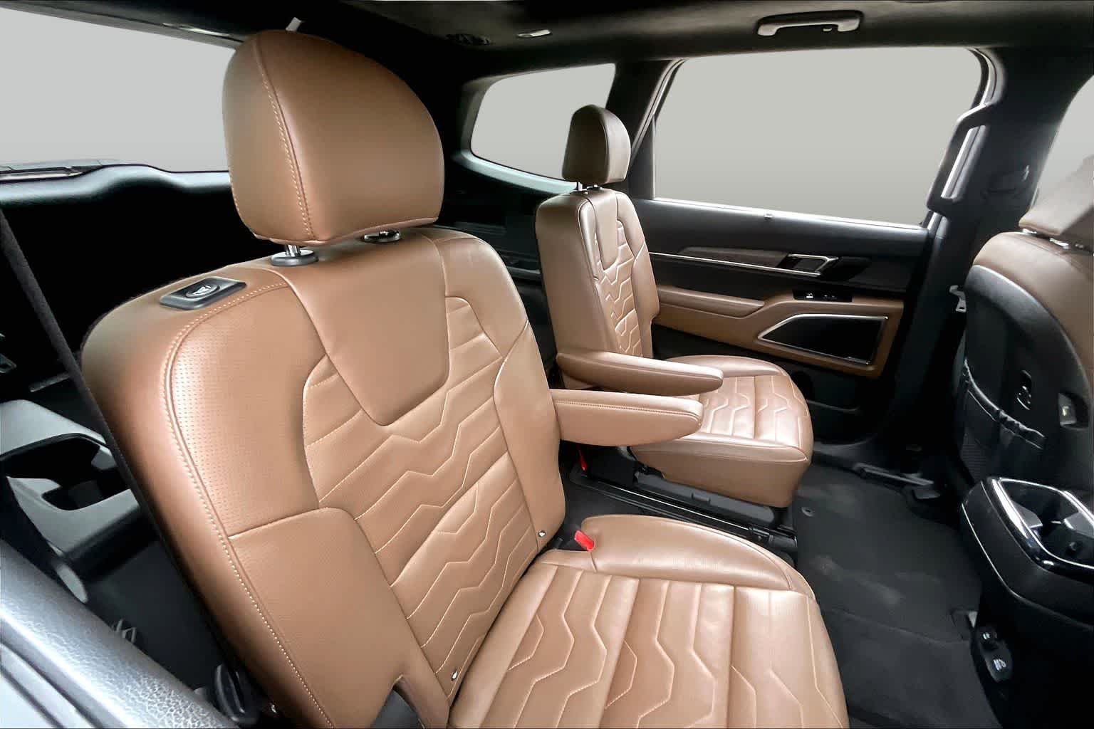 Used 2022 Glacial White Pearl Kia SX image 20
