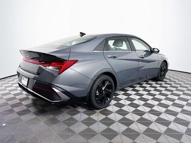 New 2026 Gray Hyundai SEL Sport Premium image 7