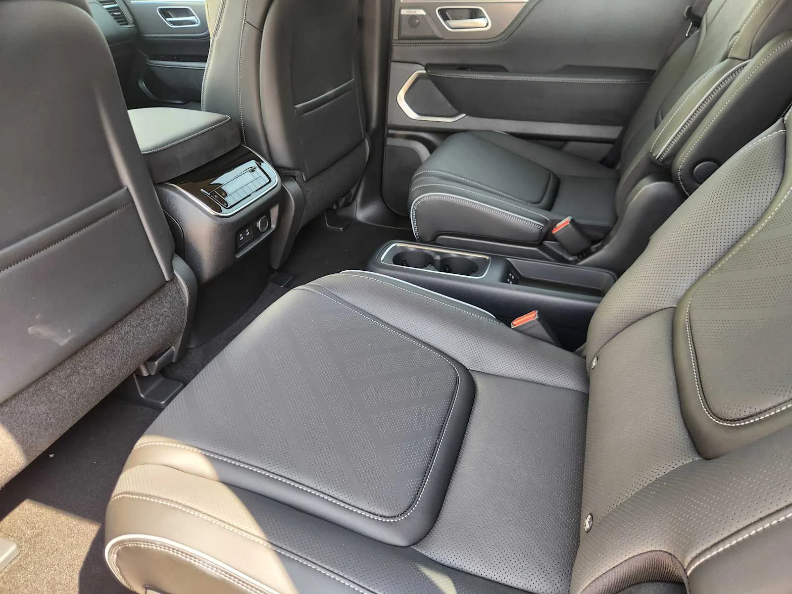 New 2027 BLACK OBSIDIAN INFINITI Luxe 4WD image 20