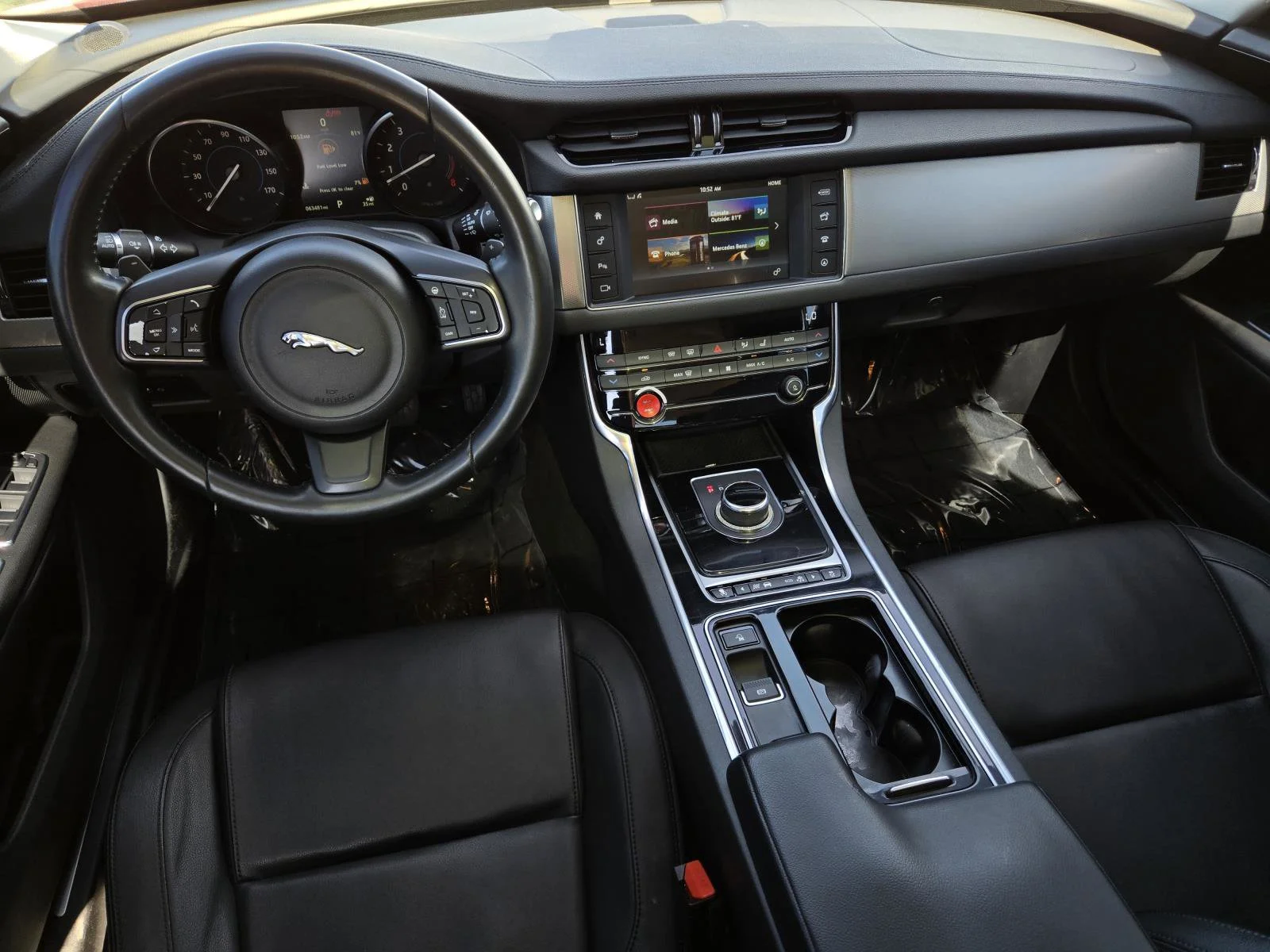 Used 2017  Jaguar 35t Premium image 35