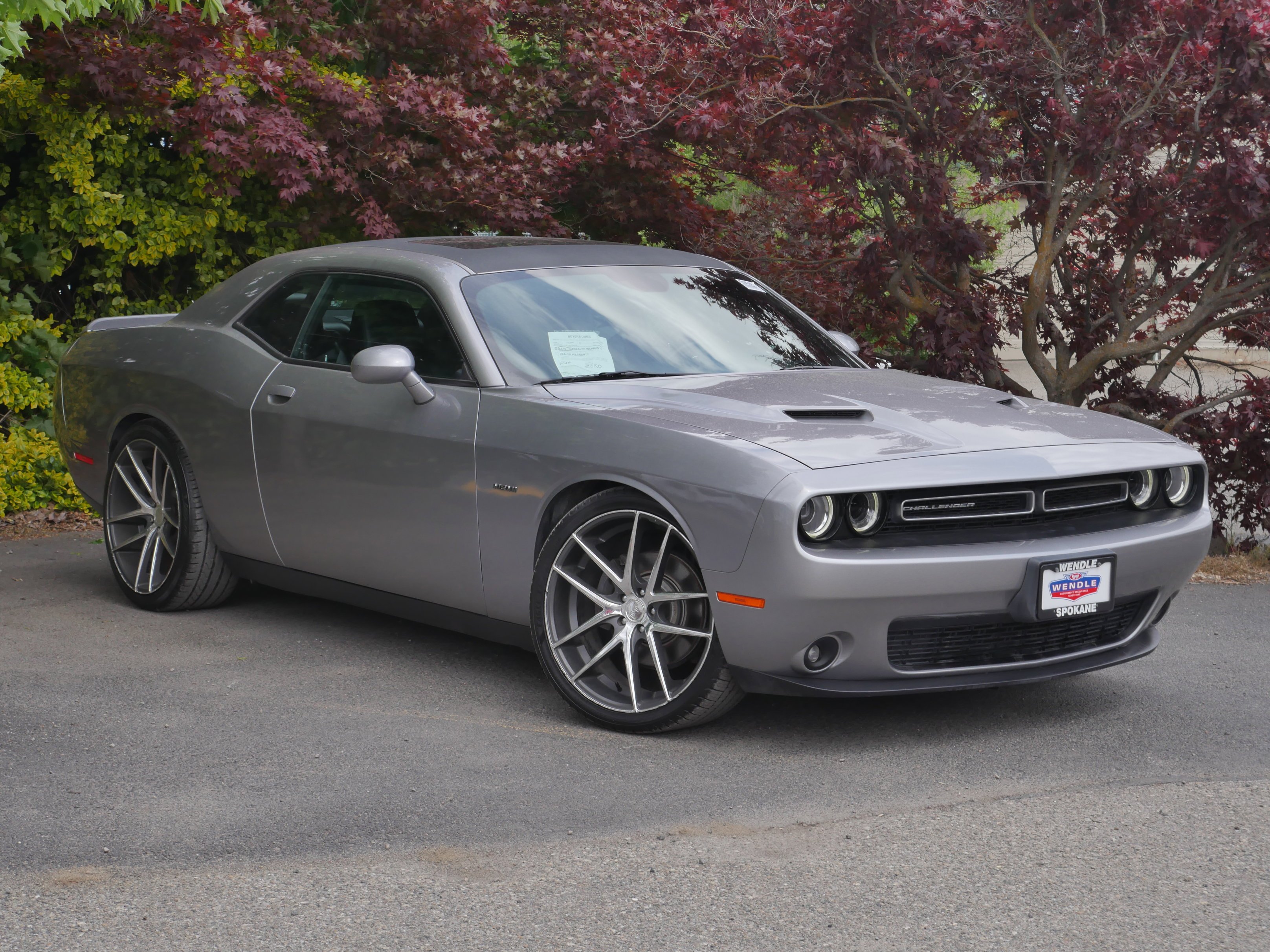 Used 2015 Granite Crystal Clearcoat Metallic Dodge R/T Plus image 28
