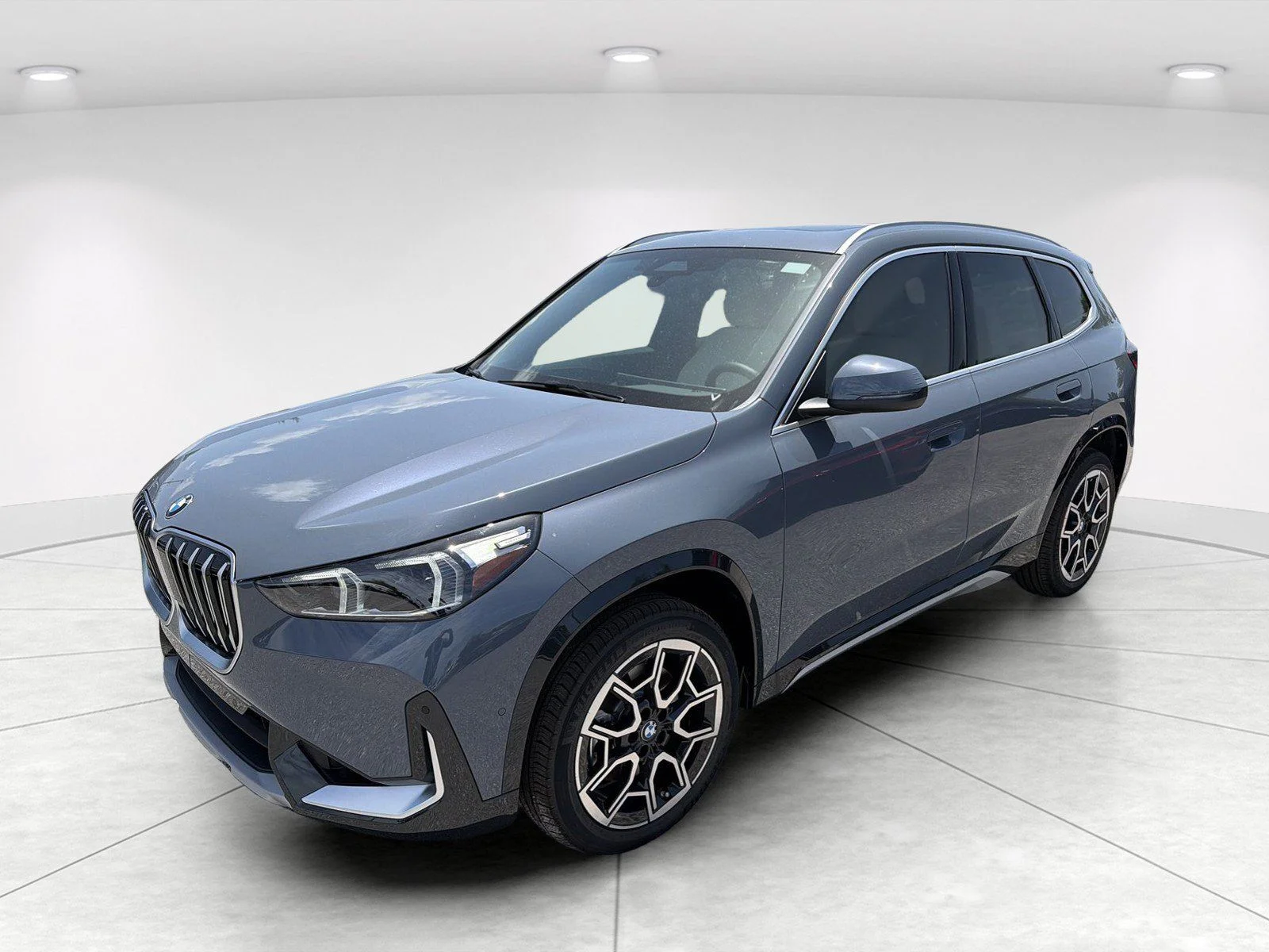 New 2026 Storm Bay Metallic BMW xDrive28i image 8