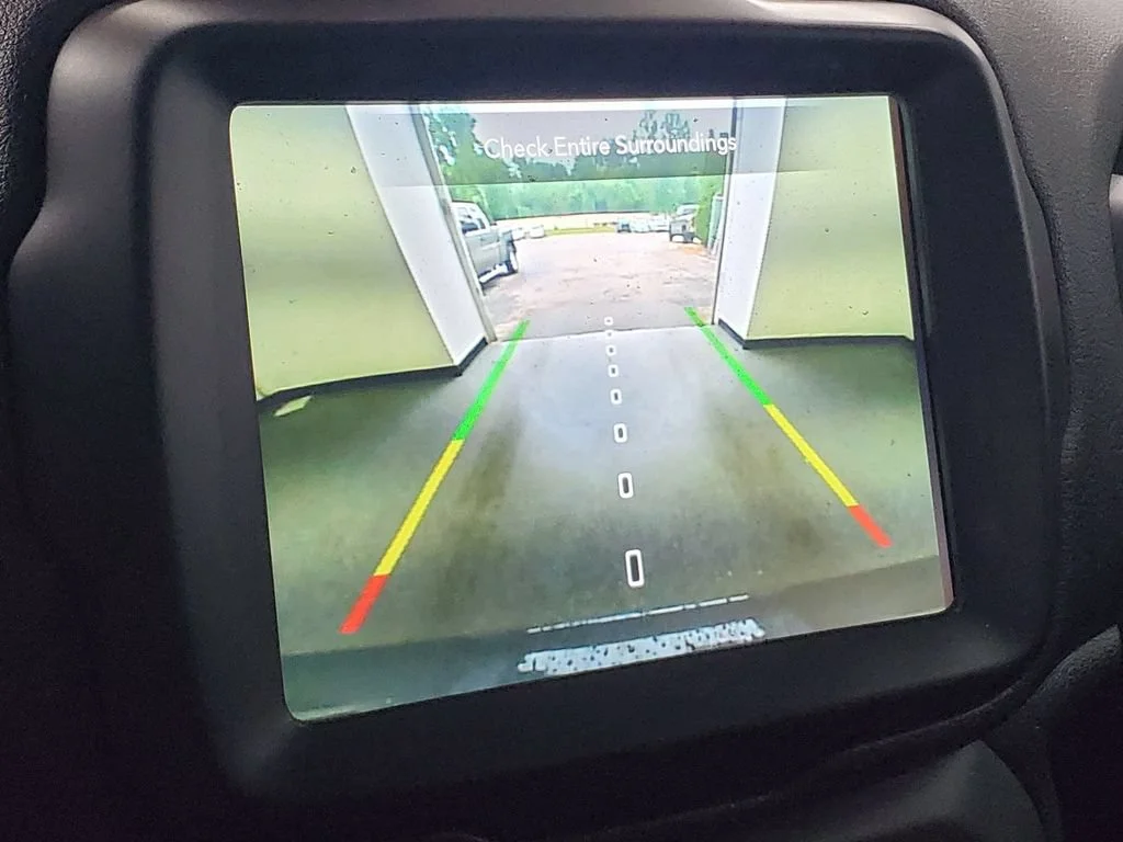 2023 Jeep Renegade Latitude - Photo 15