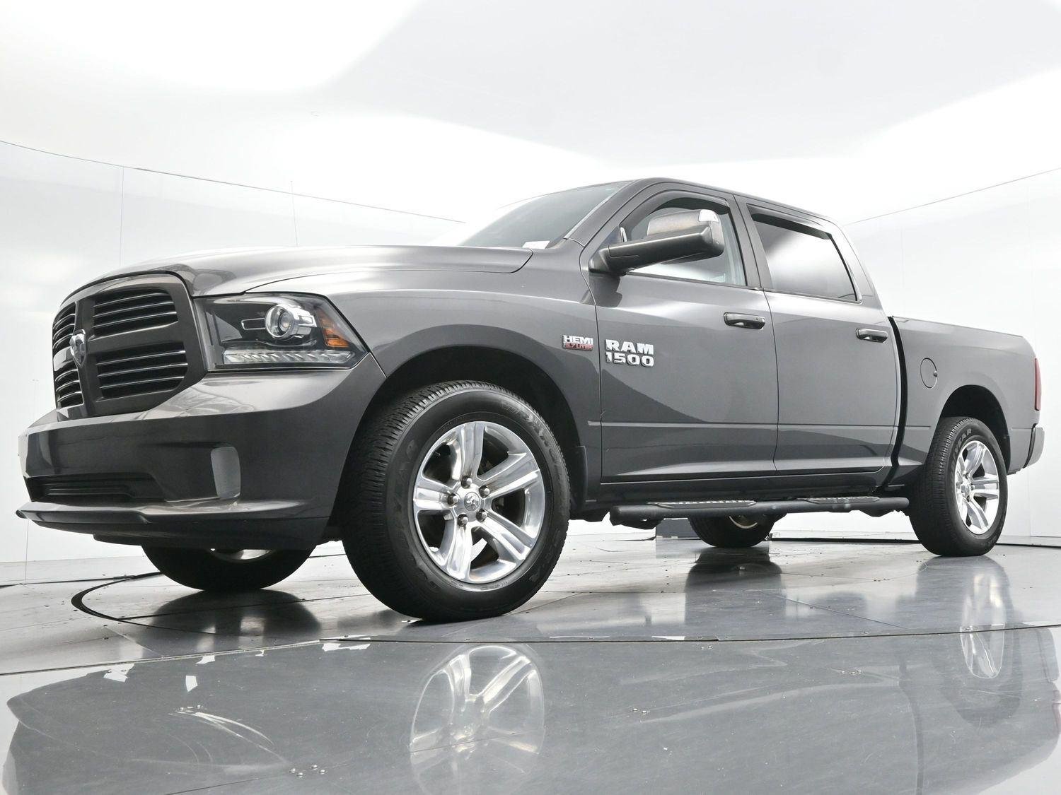 Used 2017 Granite Crystal Metallic Clearcoat Ram Sport image 43