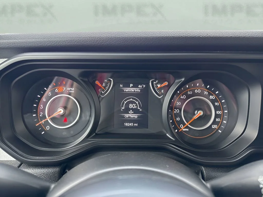 Used 2025 White Jeep Sport S image 24