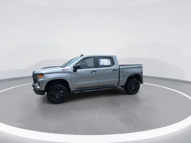 Used 2025 Gray Chevrolet Custom Trail Boss image 5