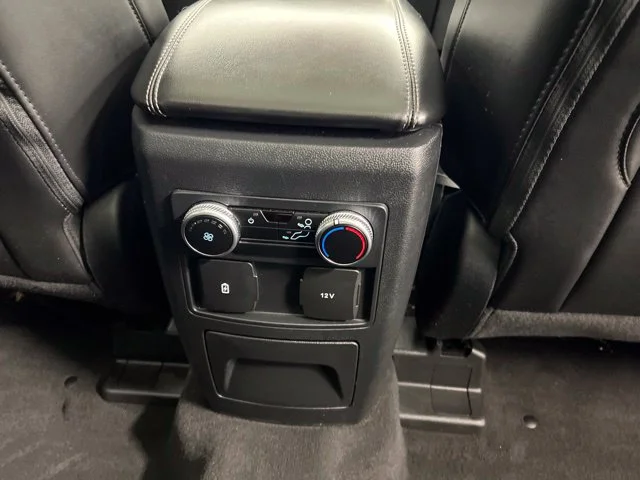 Used 2022 Green Ford XLT image 24