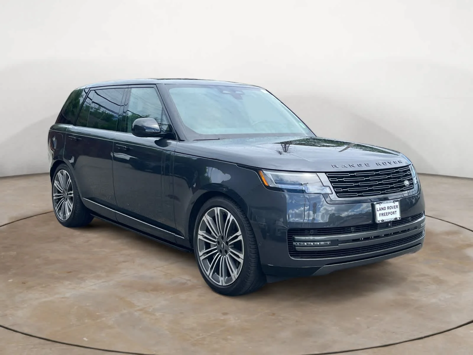 Certified Used 2024 Carpathian Grey Premium Metallic Land Rover P530 LWB 7 Seat image 7