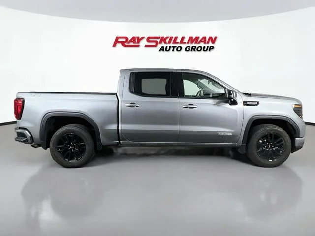 Used 2023 Silver GMC Elevation image 8
