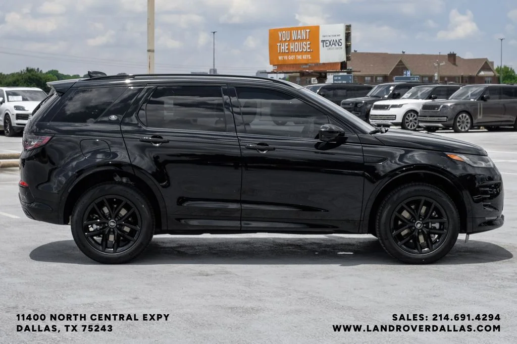 New 2026 Santorini Black Metallic Land Rover Landmark image 5