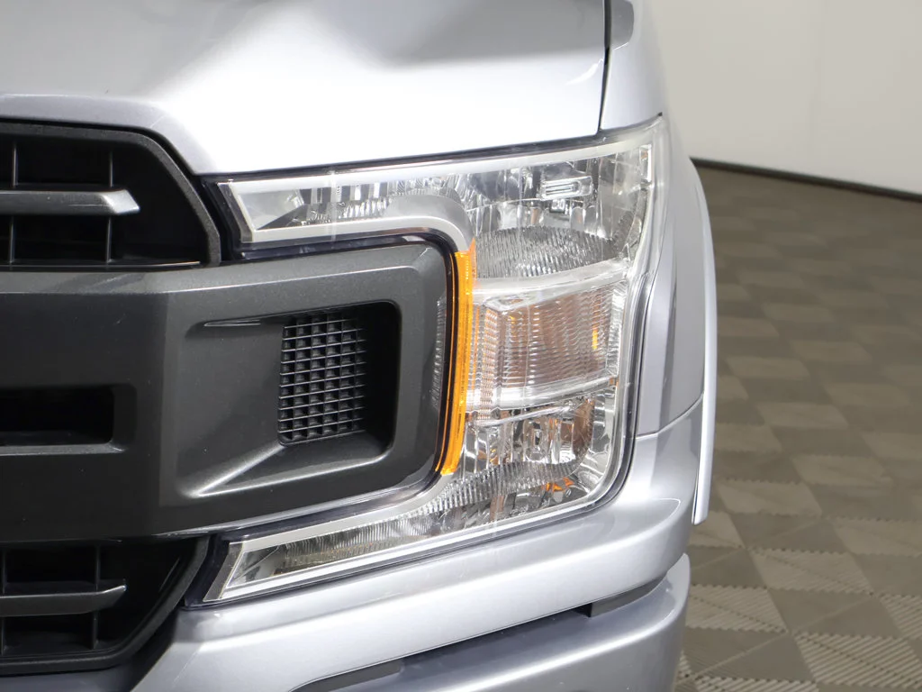 Used 2020 Silver Ford XLT image 12