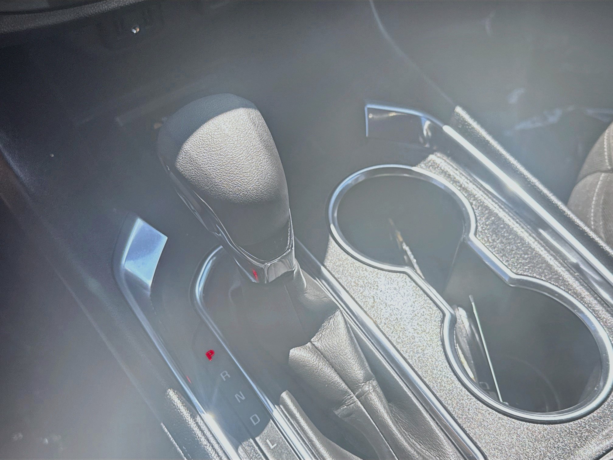 Used 2022 Summit White Chevrolet LT Cloth image 13