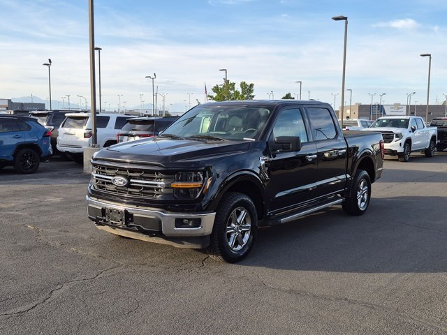 Used 2025 Black Metallic Ford XLT image 41