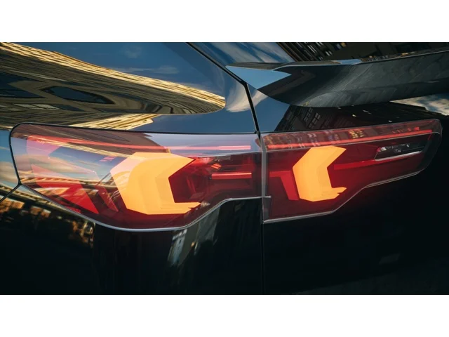 New 2027 Black Sapphire Metallic BMW  image 8