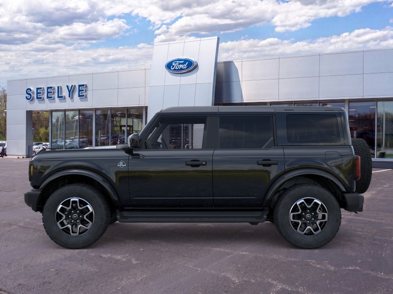 New 2026 Shadow Black Ford Outer Banks® image 3