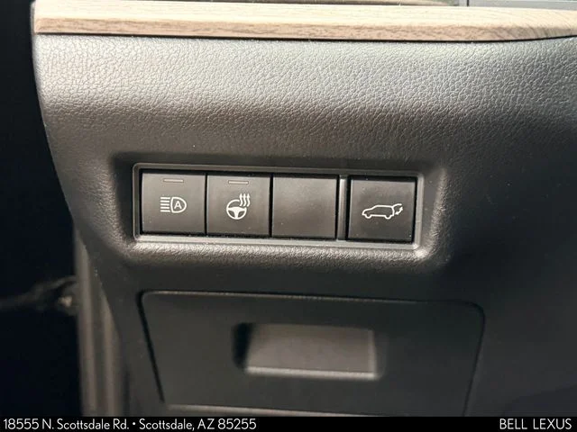 Used 2024 Black Toyota Platinum image 19