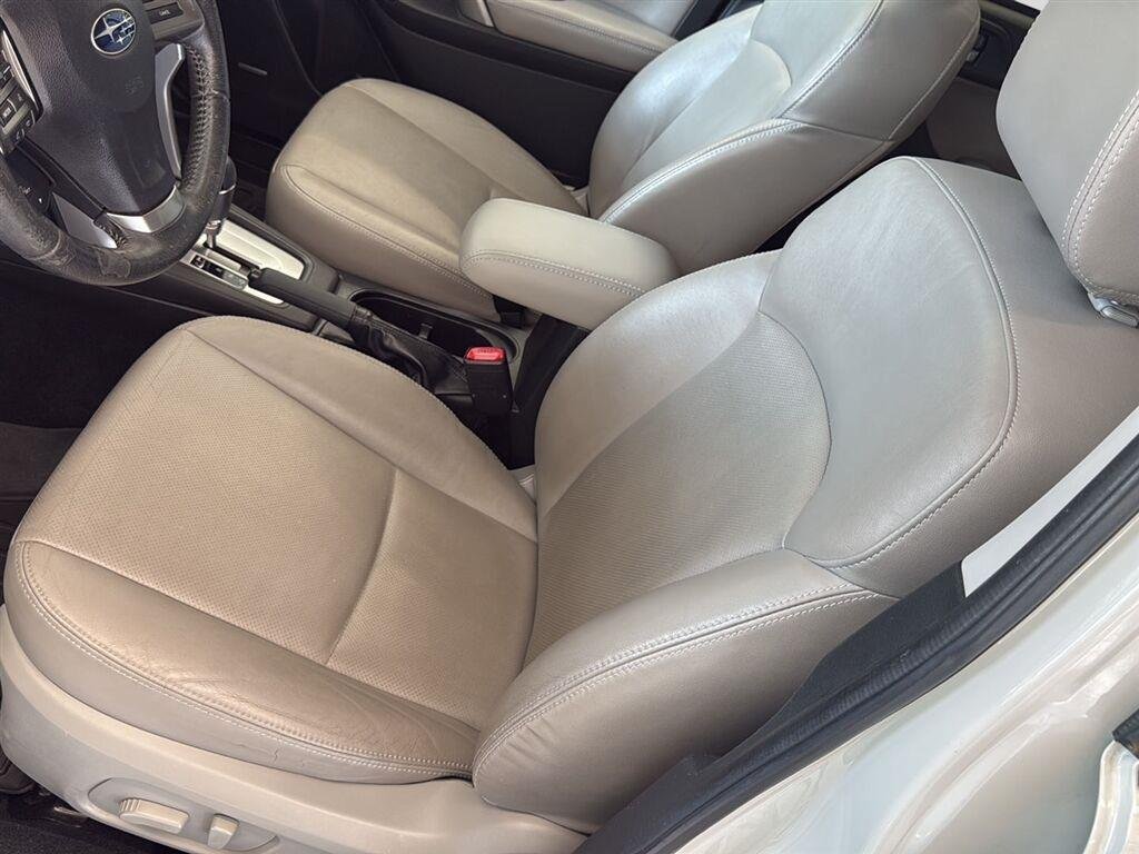 Used 2014 Satin White Pearl Subaru 2.5i Touring image 3