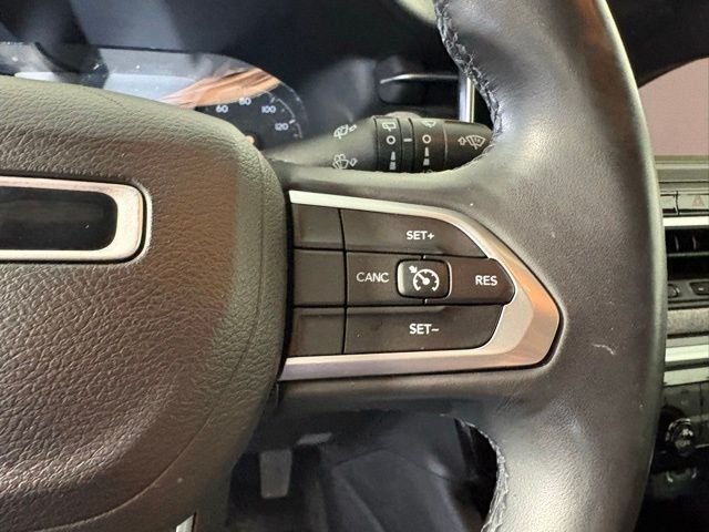 Certified Used 2022 White Jeep Latitude Lux image 25