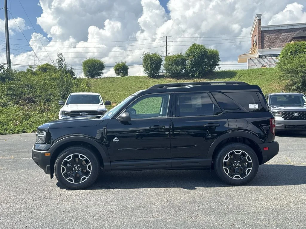 New 2026 Black Ford Outer Banks image 4
