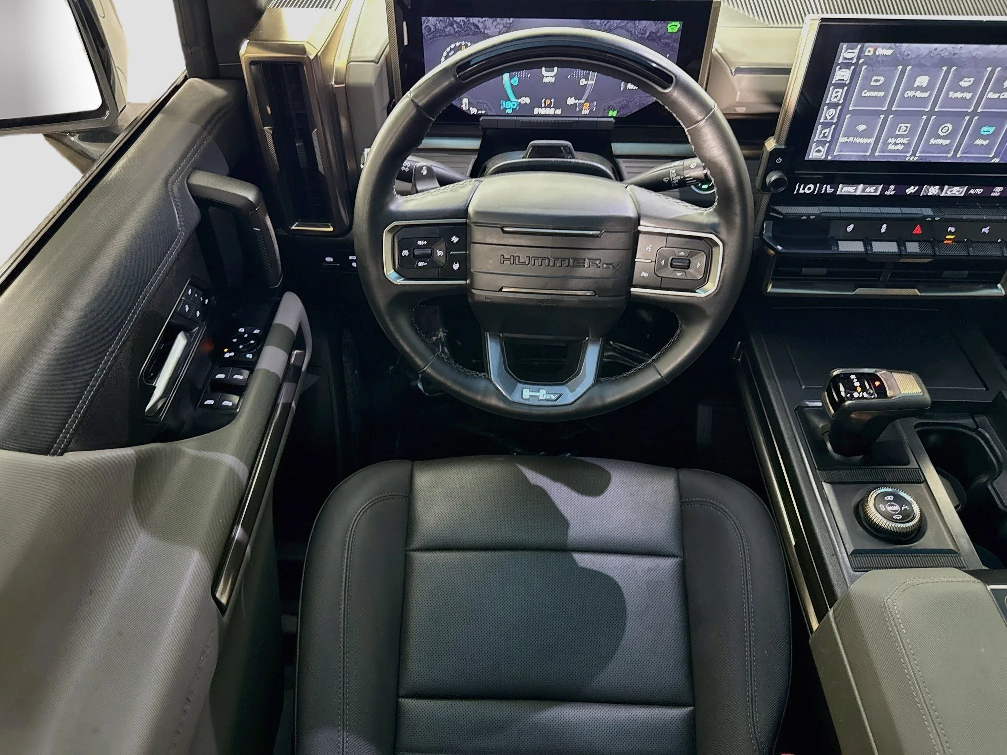 Used 2024 Interstellar White GMC 2X image 25