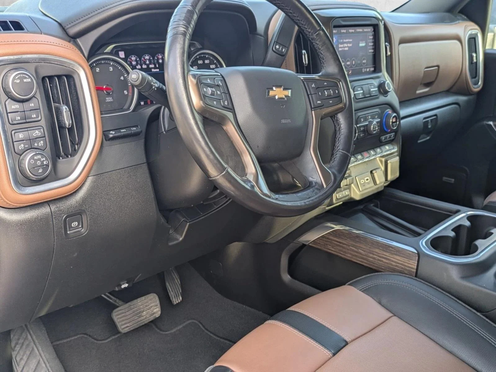 Used 2022 Cherry Red Tintcoat Chevrolet High Country image 9
