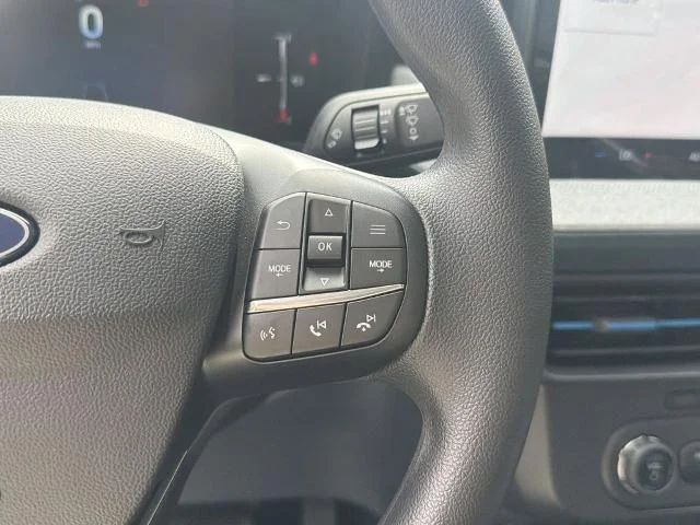 New 2026 Space White Metallic Ford XLT image 15