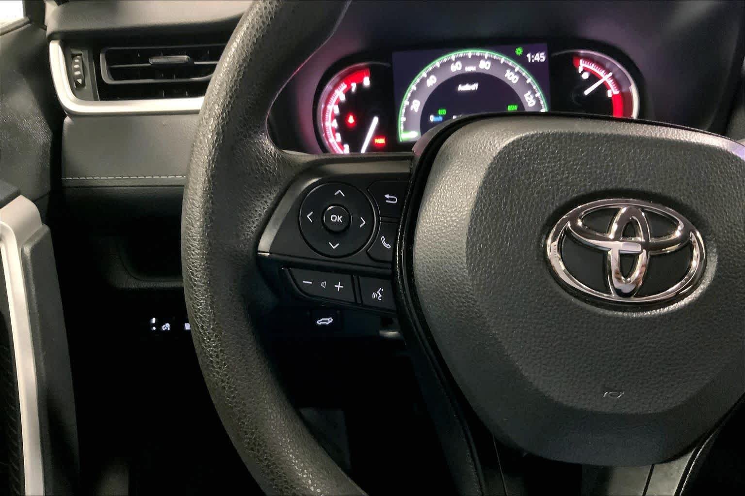 Used 2023 Ice Cap Toyota XLE image 24