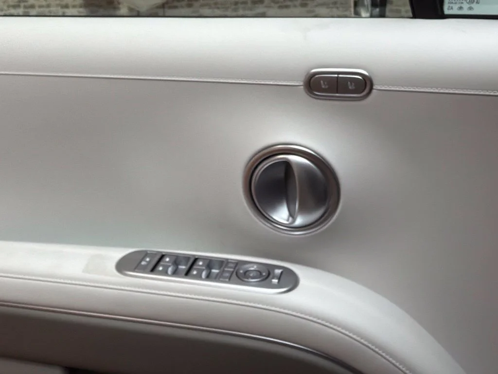 New 2027 Creamy White Pearl Hyundai SEL image 35