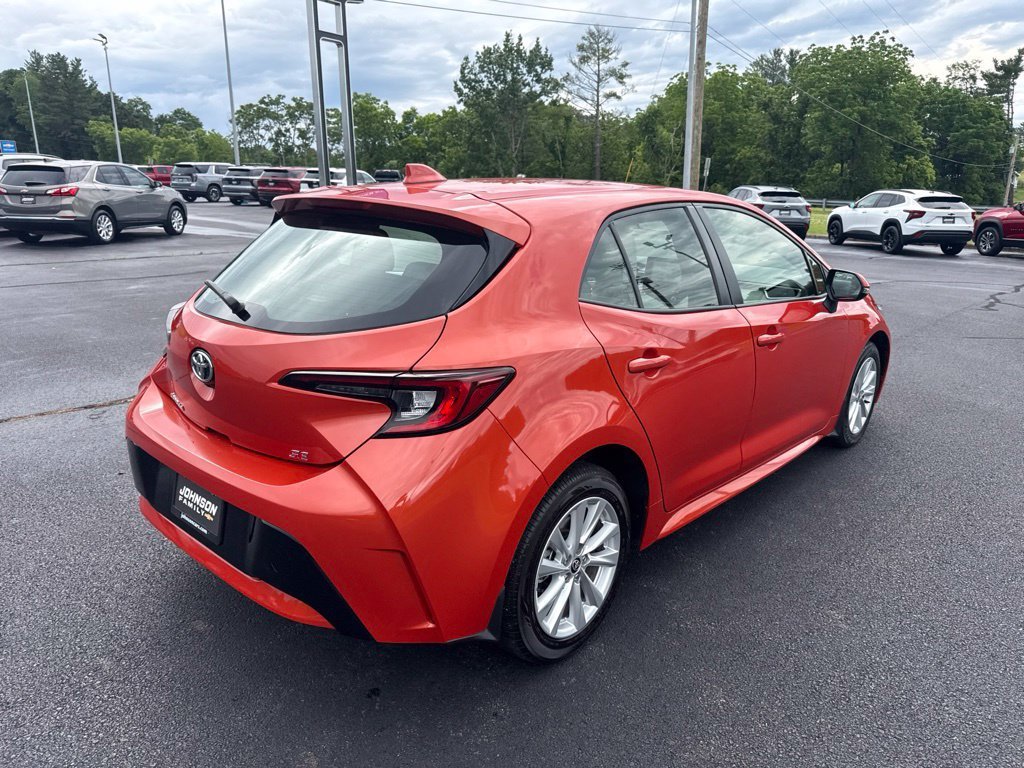 2024 Toyota Corolla Hatchback SE - Photo 10