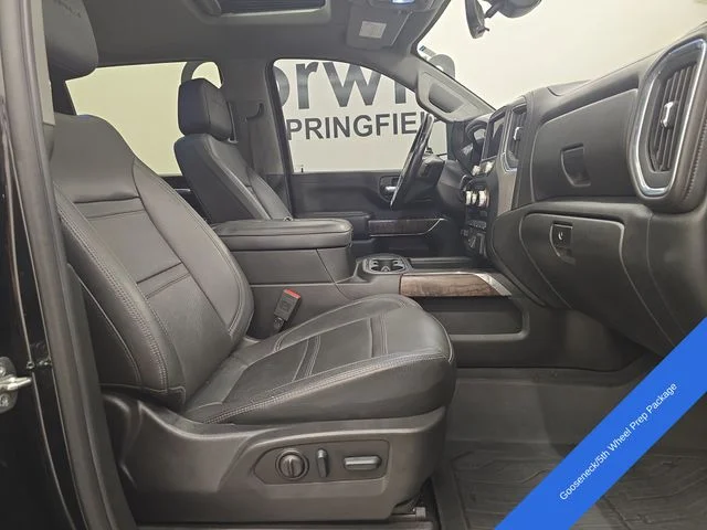 Used 2022 Onyx Black GMC Denali image 10