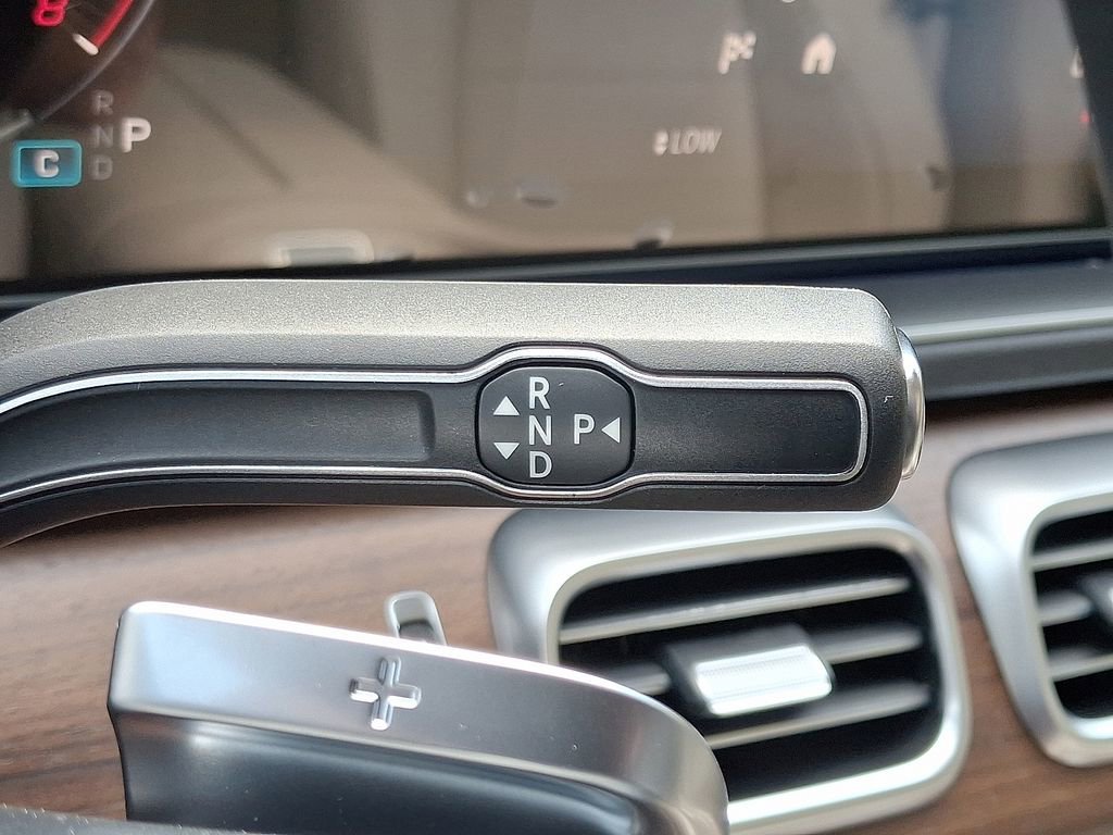 New 2026 Polar White Mercedes-Benz GLE 450 image 25