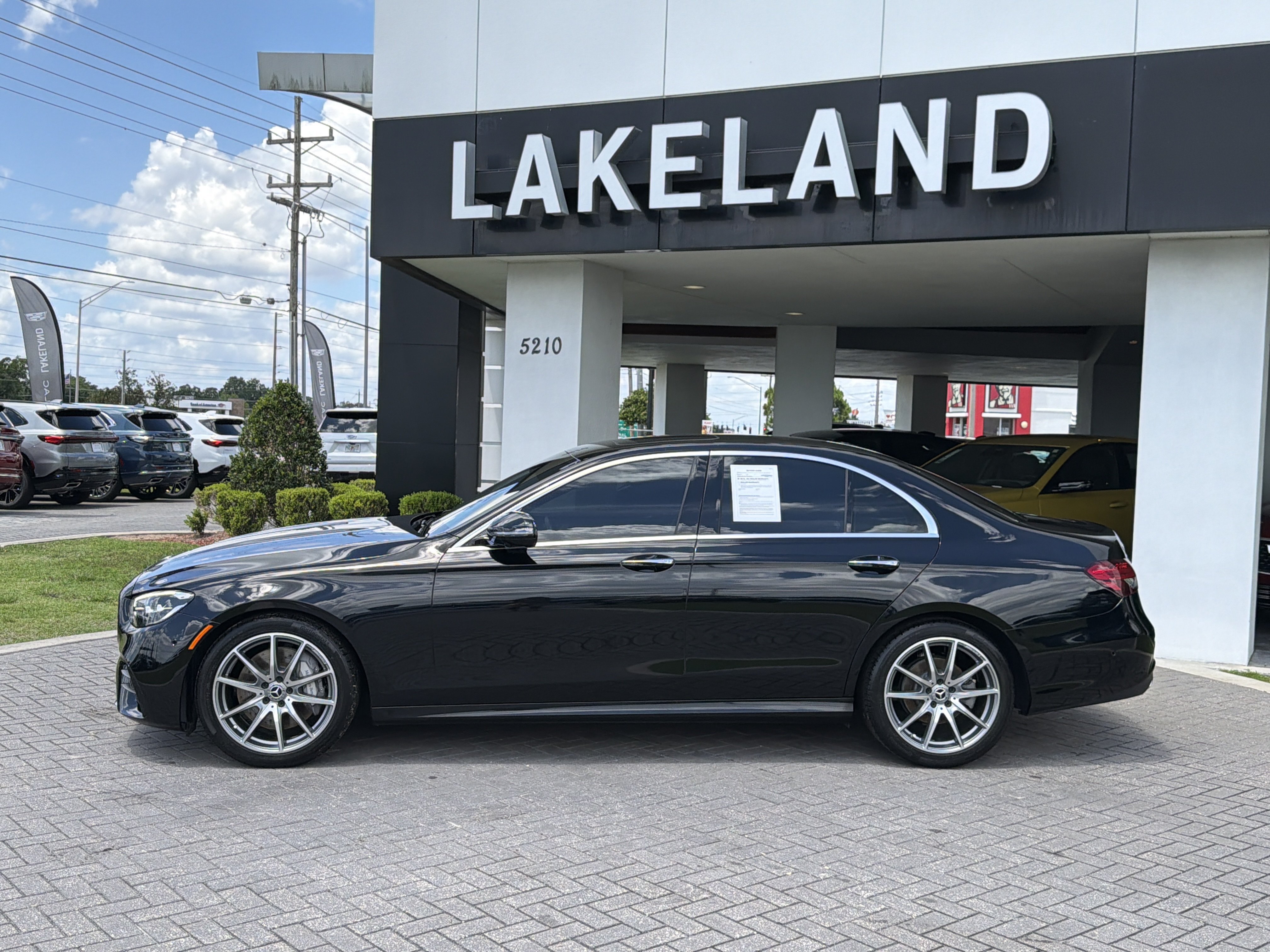 Used 2022 Black Mercedes-Benz E 350 image 3