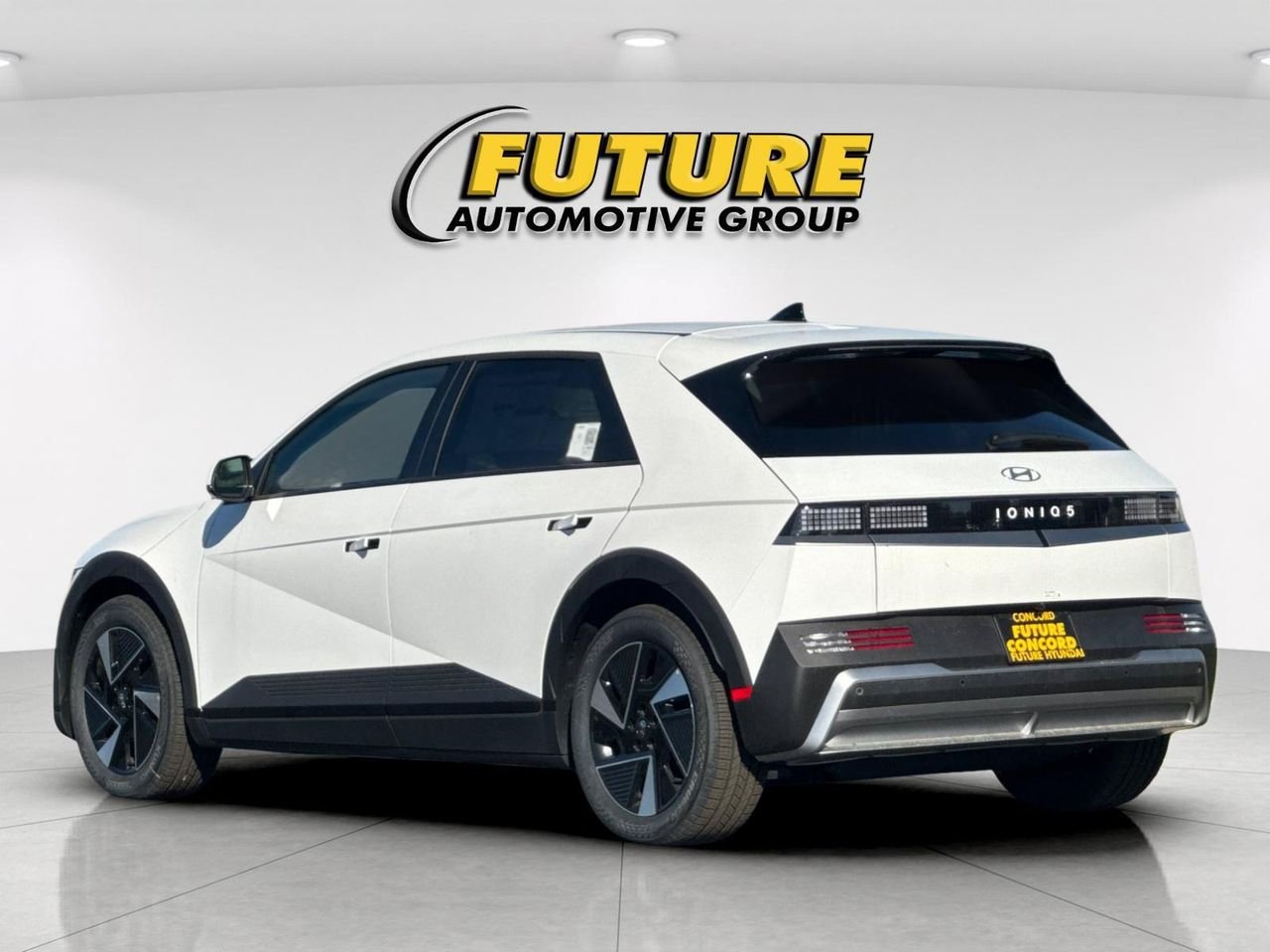 New 2026 White Hyundai SEL image 5