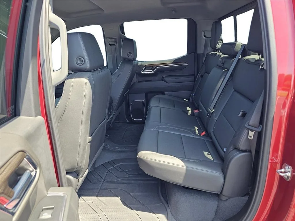 Used 2024 Radiant Red Tintcoat Chevrolet RST image 31