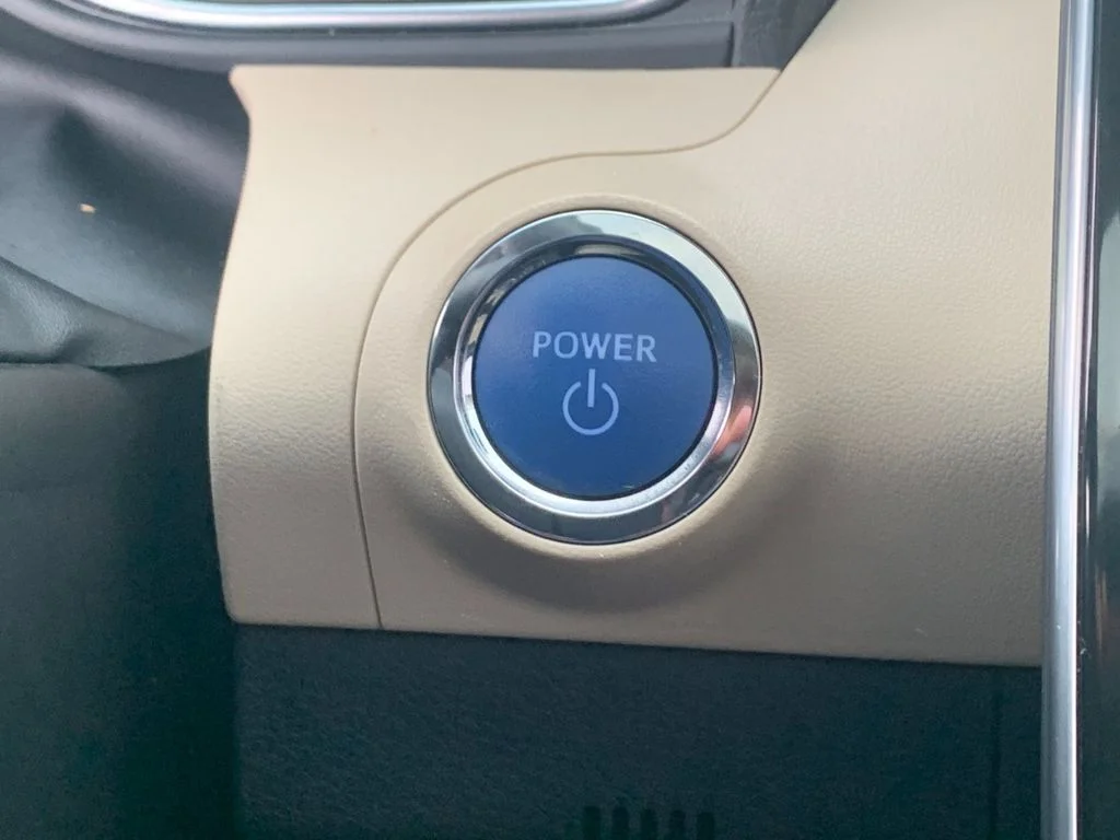 Used 2022 Black Toyota XLE Plus image 25
